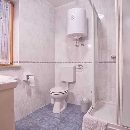 Mladen Apartment